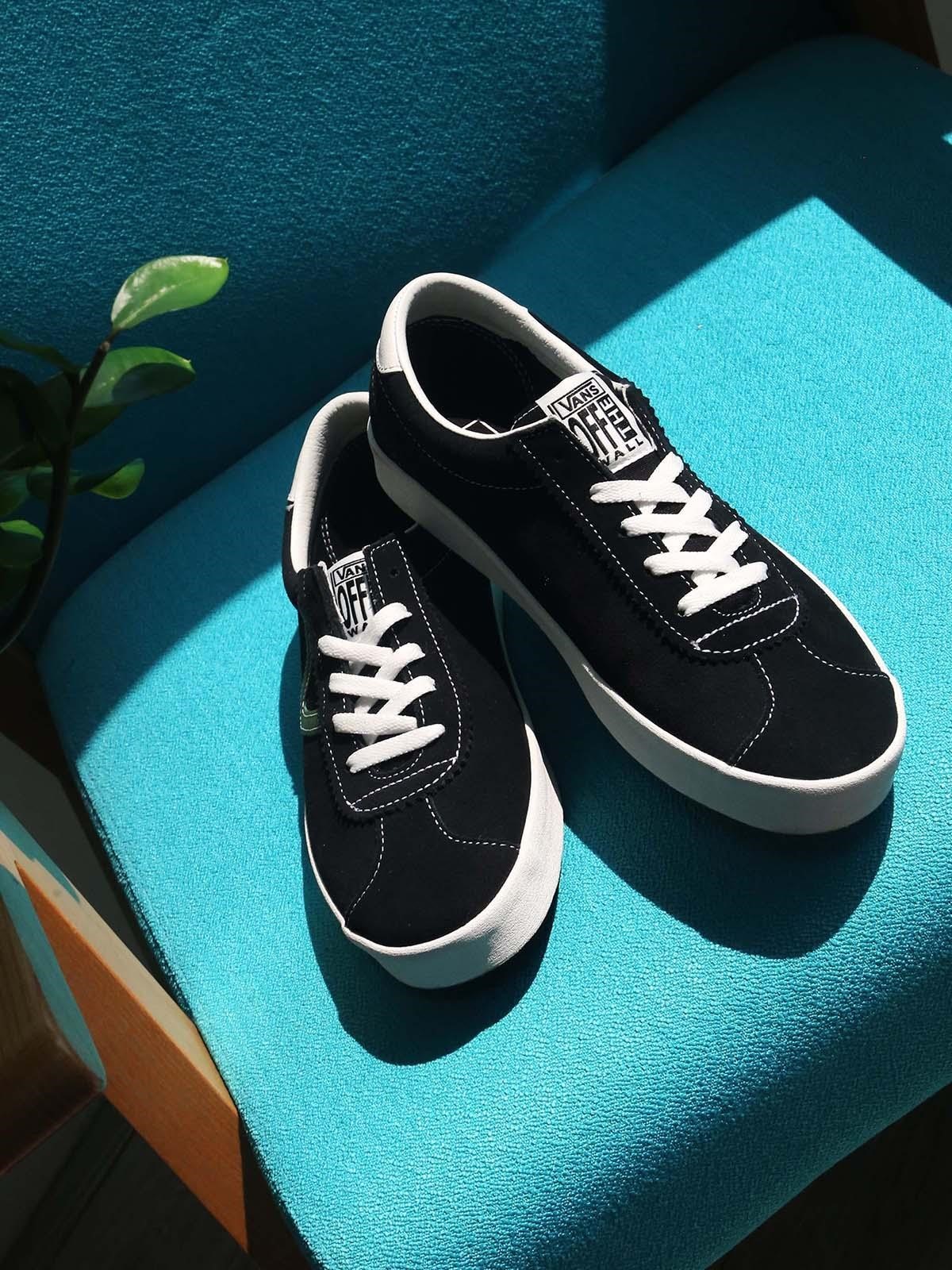 vans-dam-chat-ngau-voi-streetwear-1-1732091682.jpg